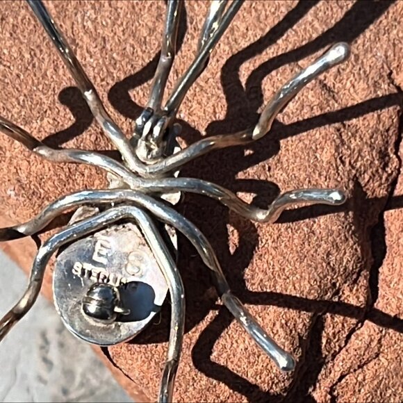 EstateVintage E. Spencer Navajo Indian Silver Malachite Protective Spider Brooch - Picture 9 of 15